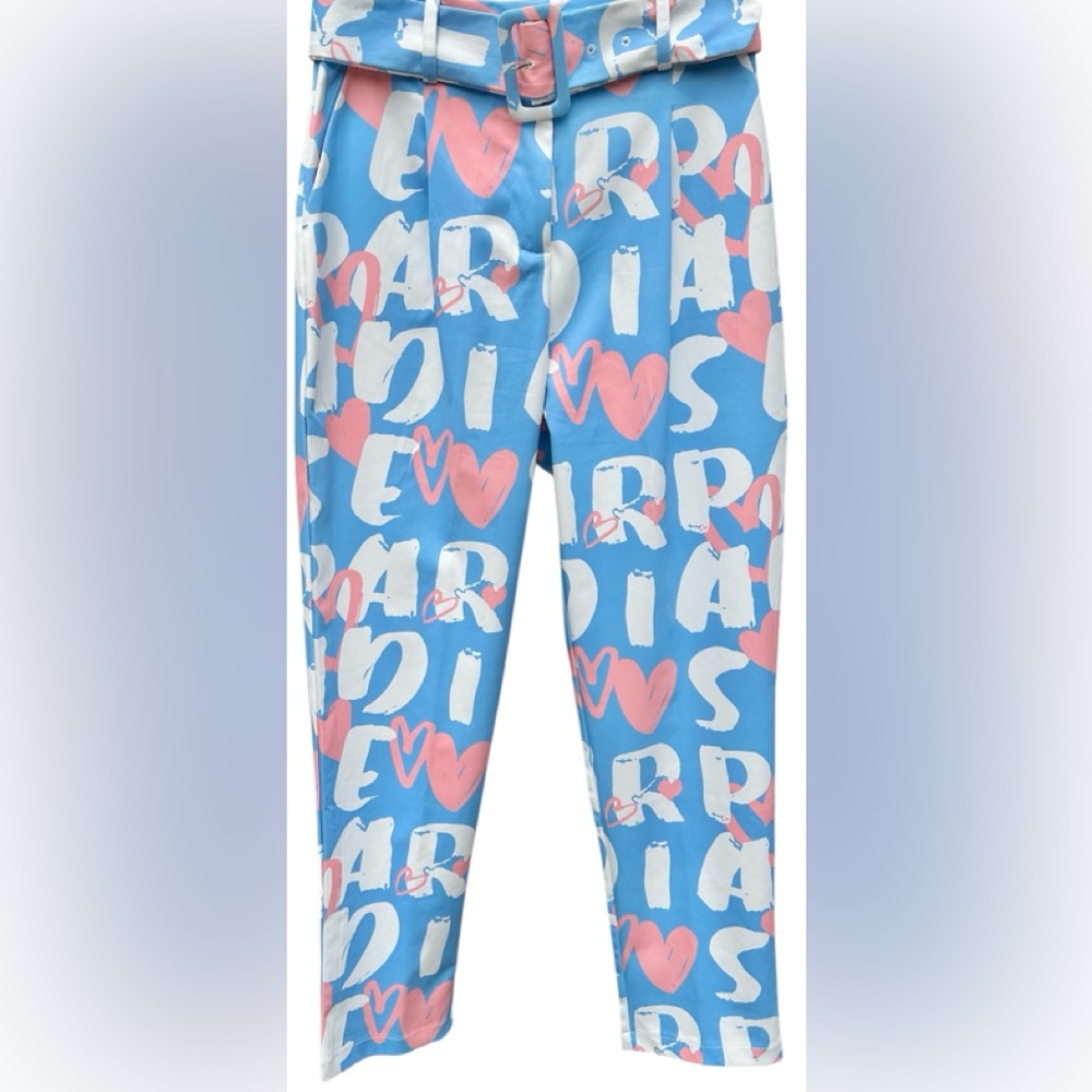 LOVE Words OVI Blue Pink Hearts Graphics Belted Capris Pants Size S